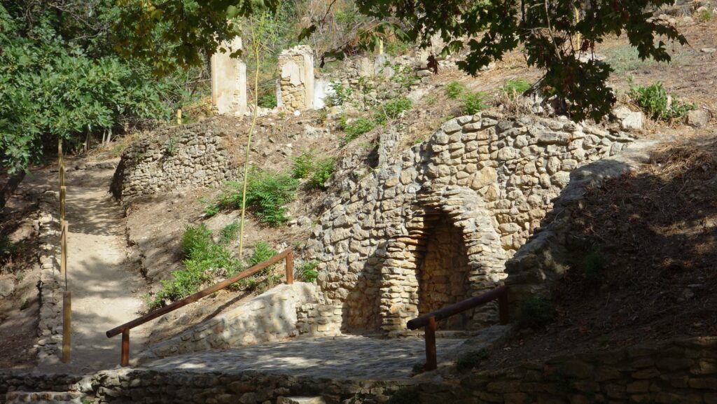 Despoblado Fuentes de Cesna Lago de Andalucía